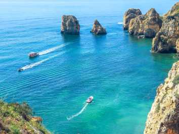 Passeios de Barco e Desportos Aquáticos